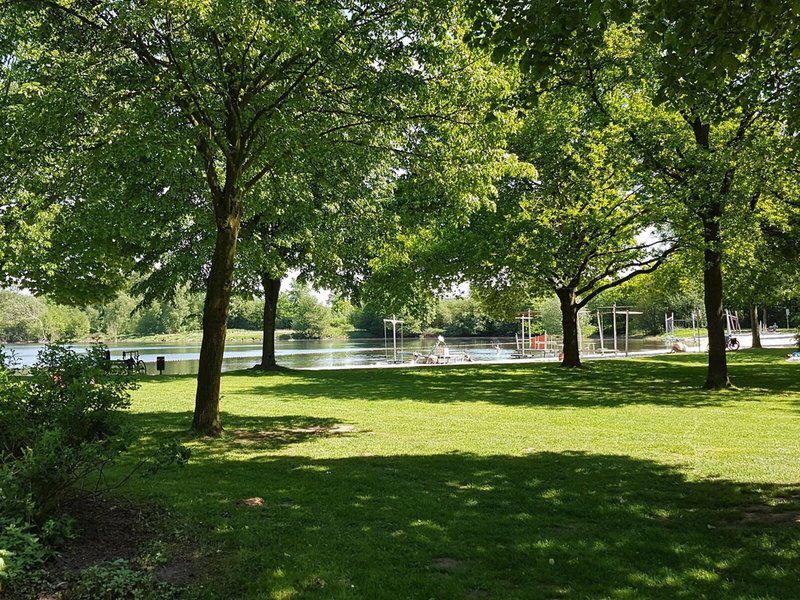 D9FA0CBFD22BFD9B06A6E9E26925111C