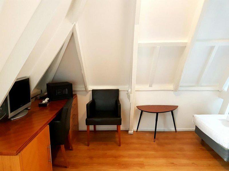 03BFDDCA26AC08E5DA5760384CE27F2E