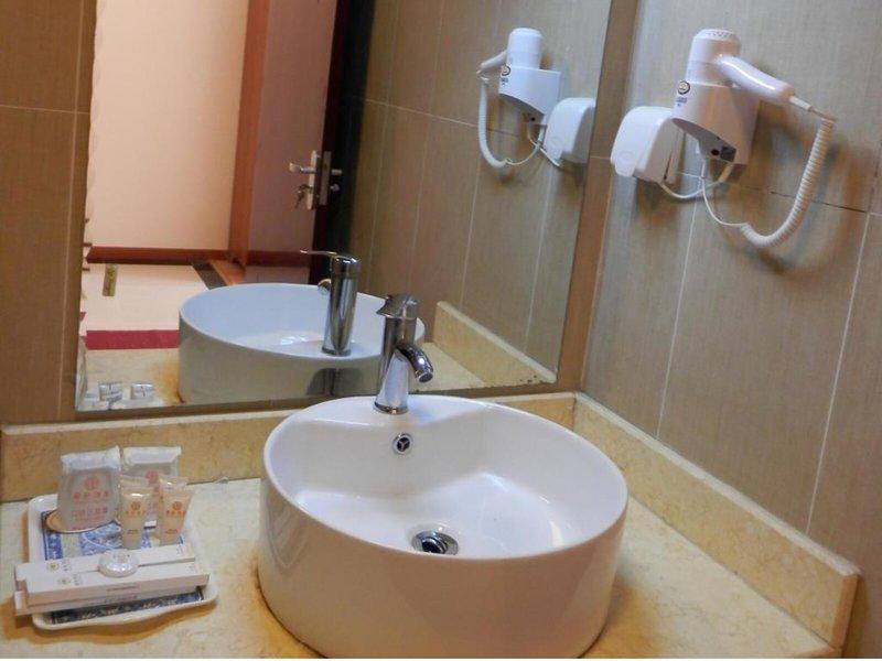 49EB6375B2EBF0400DFB8CDDC89BBF23