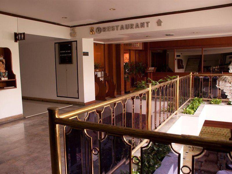 4AAAA1FFBF323538257AFAE1E3F4F3CA