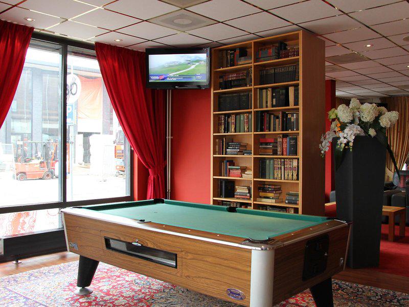 F96B68DE2A33D344272712941C743C98