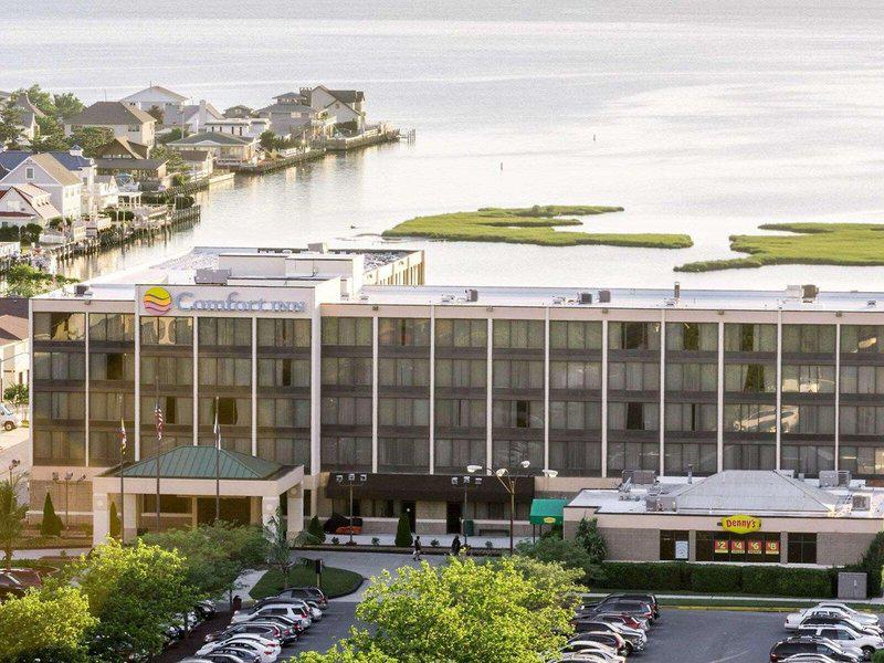 CB22BE15AD86E0658EAD912E96E7221B