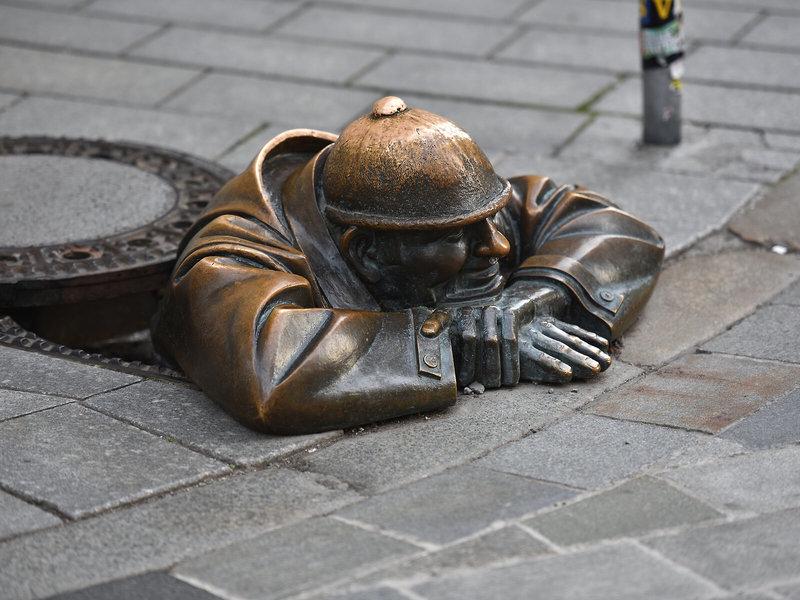 FEE300CFAB27DDEF022EA5A0D4164649