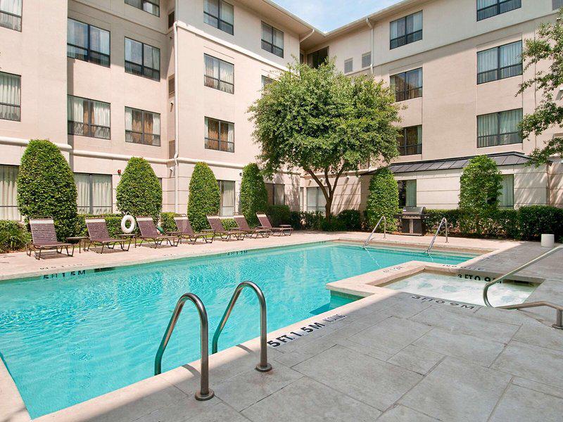 D729818414F001E32A4EEC6F5FF06006