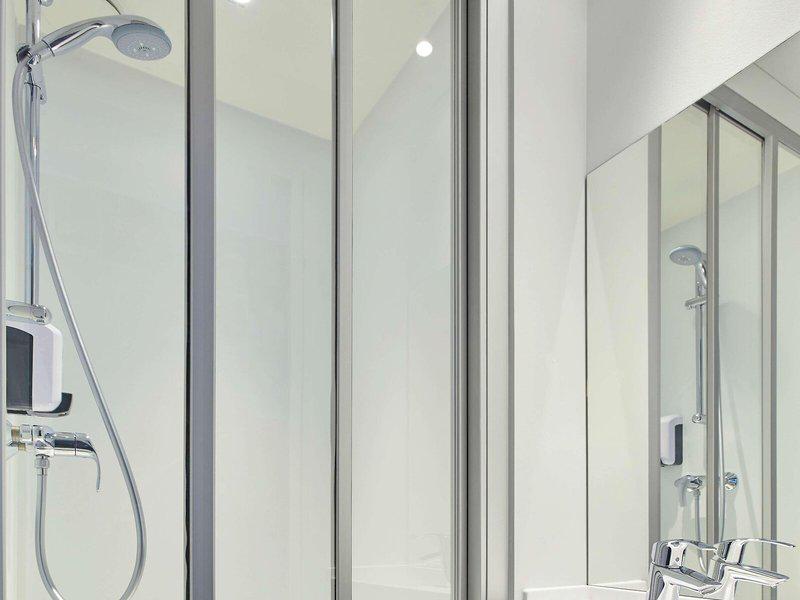 7AE61361B77458C9A11F625D6FD1583C