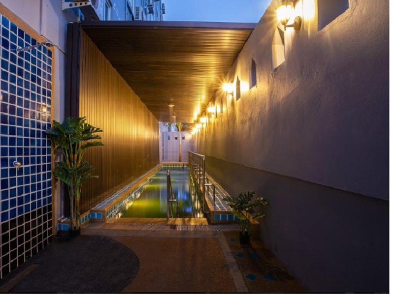 71D37C74EB149DC9D167D5D5271384B7