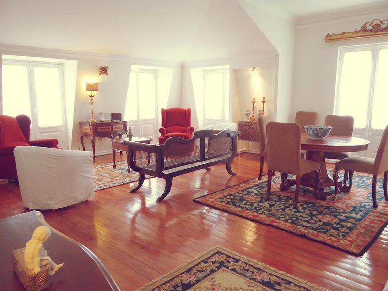 E785839EF97E6C1399321A7C1536229A