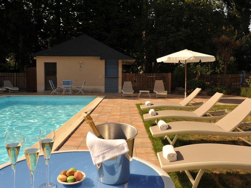 FD3DF4BB972F52199AADD1A939E91FE0