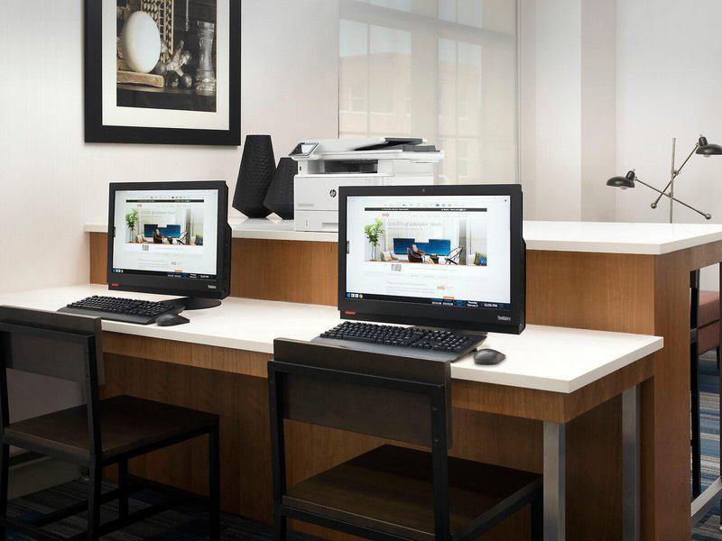 77D7AC7568B944EB9BF4593380FAB249