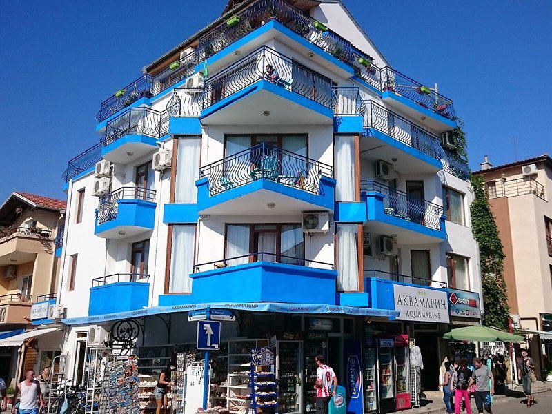 6D14AD12B9F2514C0CF03CE113D1D3E5