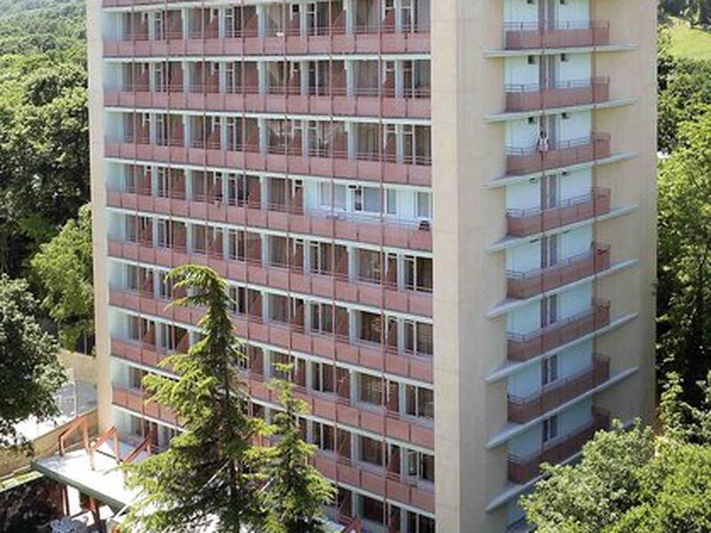 24D0B599E8ACAD216EC128C3BA4ADCCE