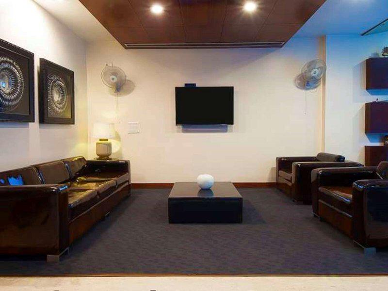 FD77DC7758F80B2D9C7CA953F87A78BC