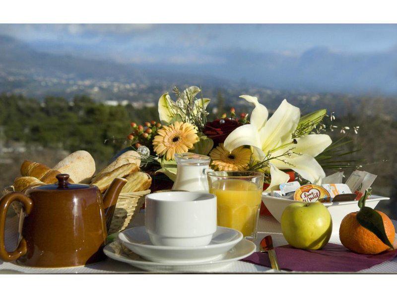 37C6AC14A1650859D80F72DCCCB1ED55