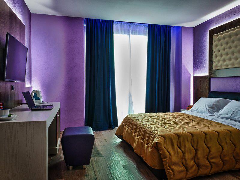 CF22881AC70F0B454F3FABFF2BDA468F