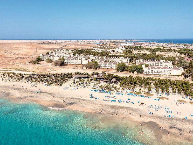 09AFE20FE45E3F7105038BB0B1E8D0E0