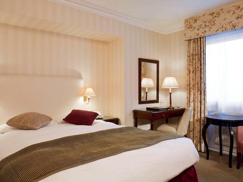 82E48492317D9B469743C4DC60D88B76