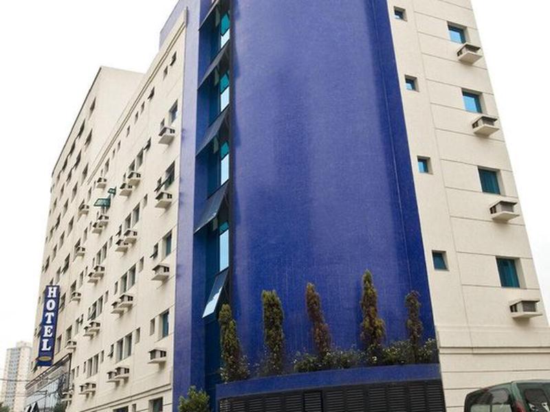 F4505261AAA8D256B945D59B31D6700D