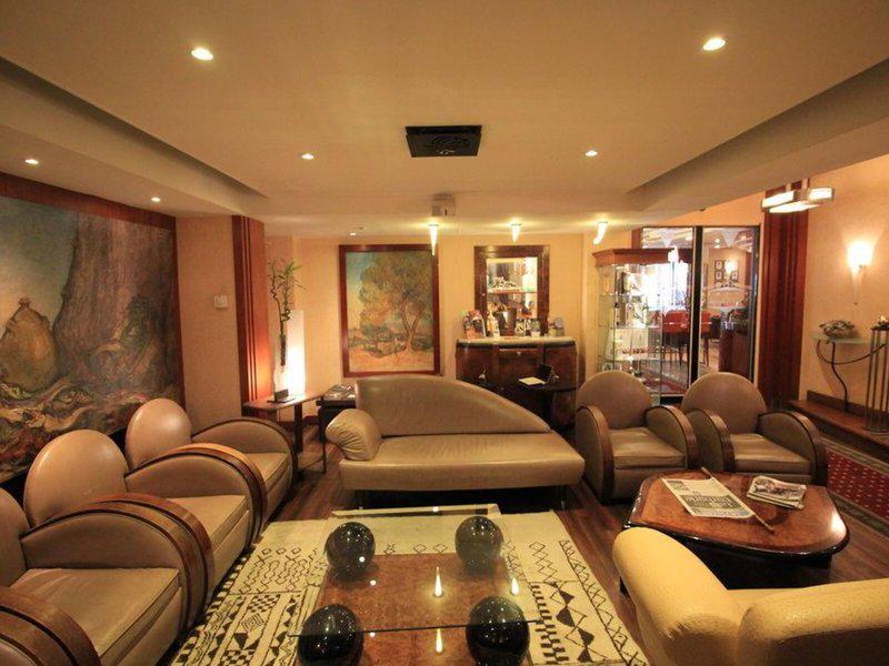 FF8C9A3D60D8341AAA8A84C95C2D280A