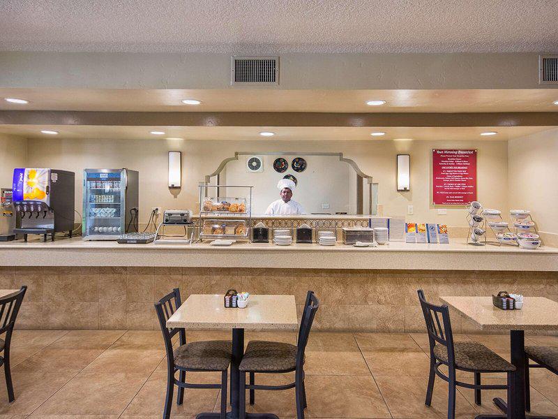 F58AFF59C0551F6E5D2FA2FB13529EB4