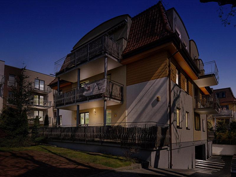 CA458890C7B9470D9EB4B770EF748C01