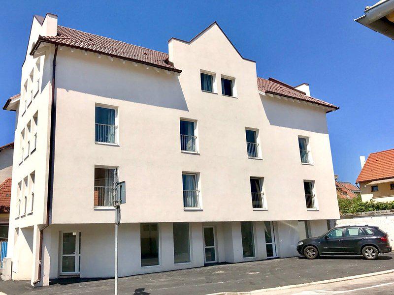 9E59BB9255924D72BBBDB788E4CD032D