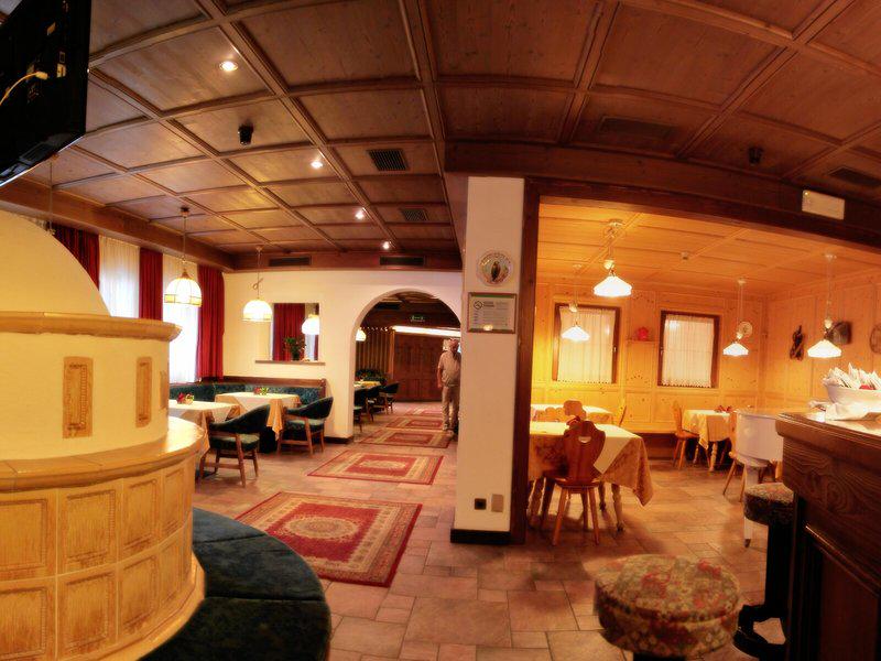 FFF2058BE9996F67379097BDBE0D2DF2