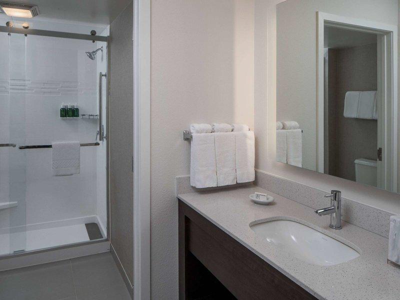 CF1F67FEB3FF4A31B84D5EA65C805AD7