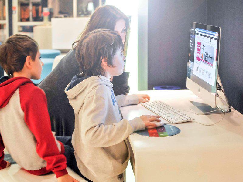 20B93AE9B440F549BD2A6BC1CB9F0386