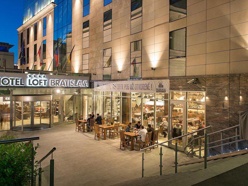 71B1482B1B79BDB6F69D04F82B7FD4A1