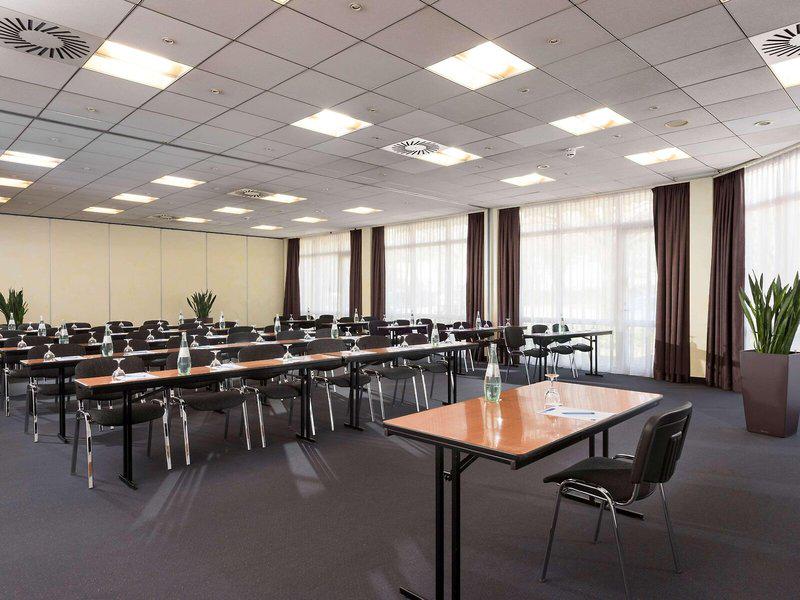 492936BF7D6BDF82679CFEA14388A8DD