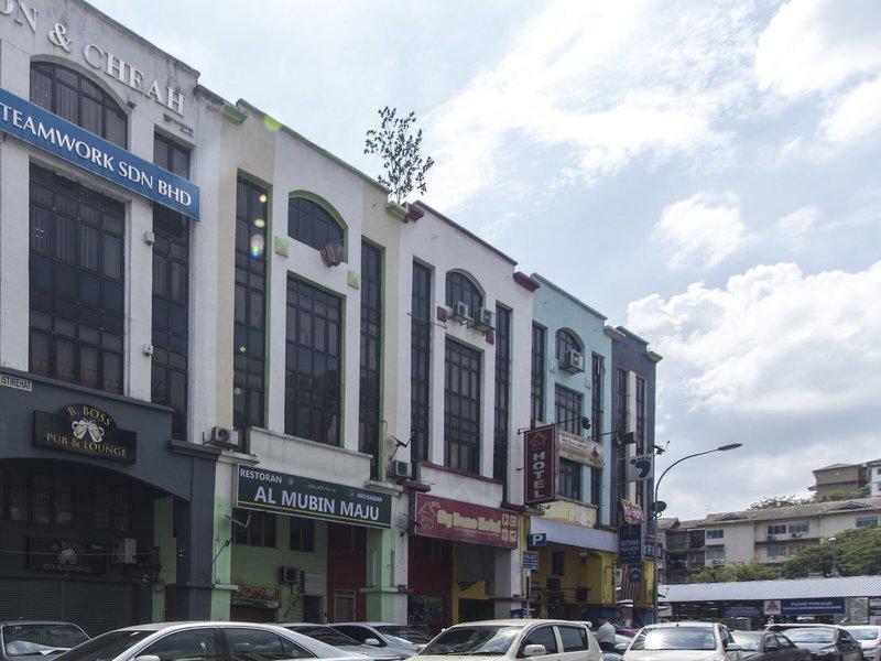 FB363F42EB6885F32CF8A7A12A270596