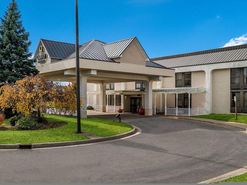 FDB77222206D3D4E1ABE585E48E5B612