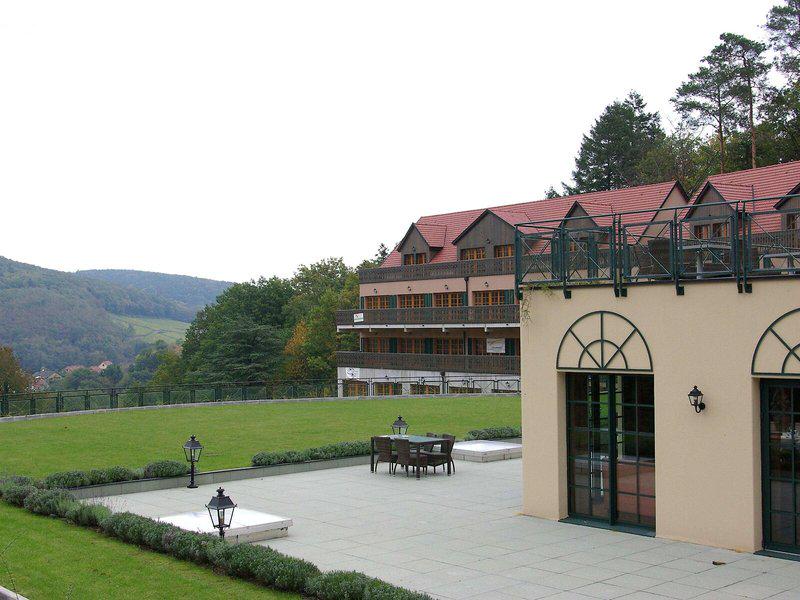 B13D35B54885A83F2BCA7EBD1E240BA7