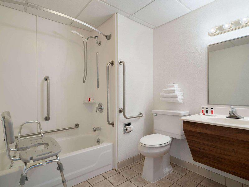 B6FC1271BC7C1F5A6B701EF52FA5487A