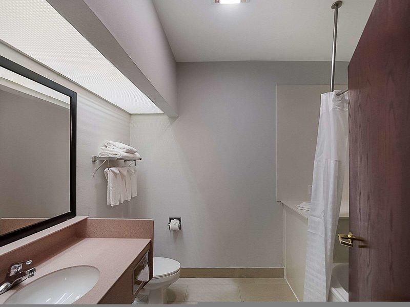 B26D1D8A82E244268AEE264AB89C8F7A