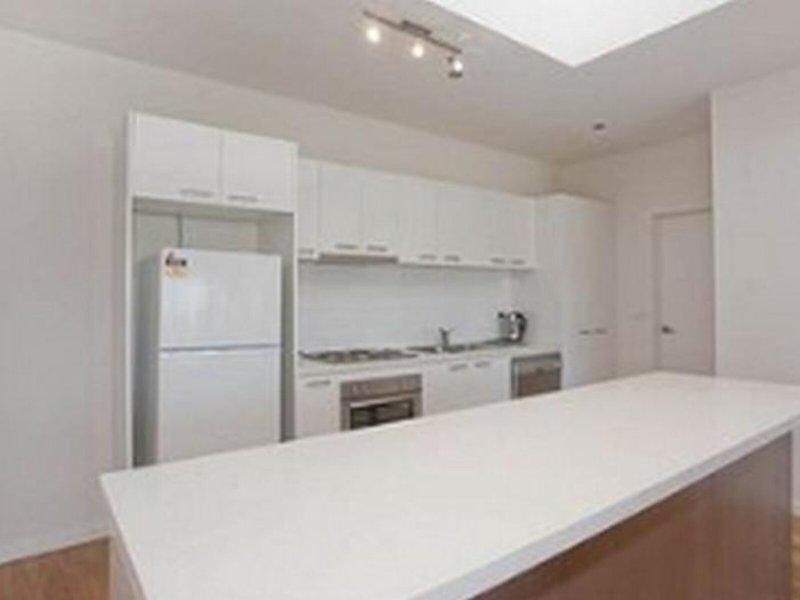 4DBF17584171CB761B131A9ACD00C418