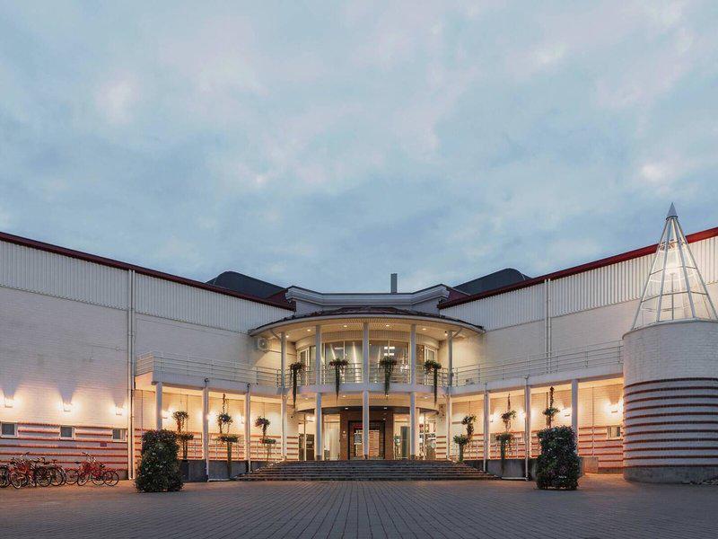 37F49B19CB5212E0331055383AC3AA84