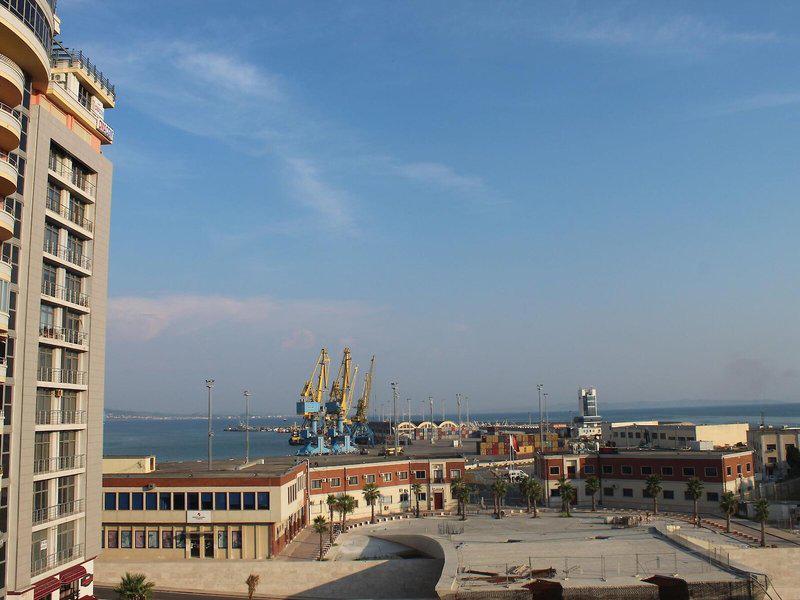 E6BFBAC8FF8A5F32C4628D213C12962A