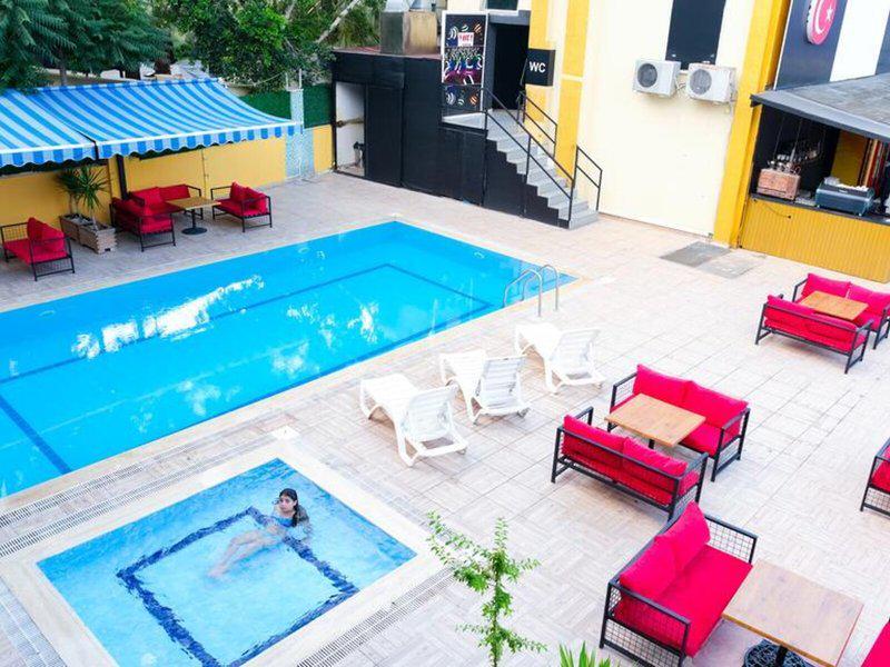 20E6A28B202DA41B536E1FFD324CA16D