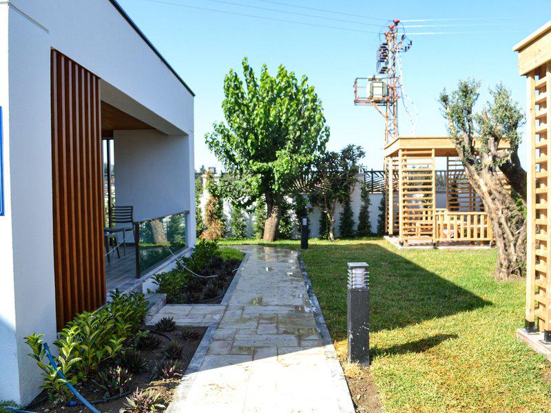 F1EF44D69547311E24AA942E546FB0FC