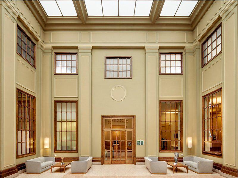 791835AF871C9FE0F31759DB1980776A