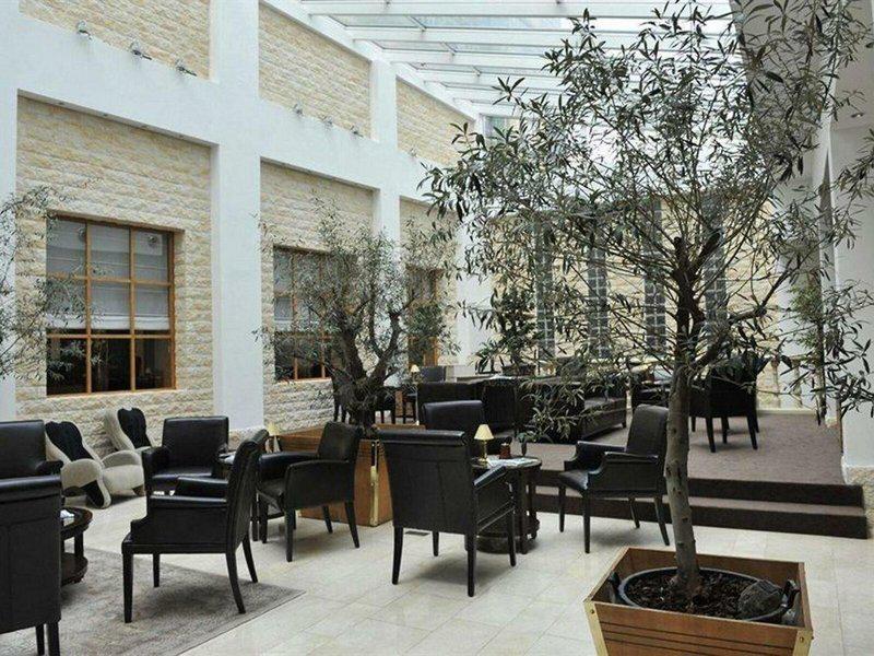 66CA0C879F24A5AFA1E0A2E97A576729