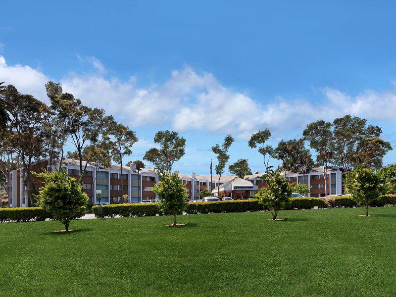 368206C4A08DF60253E145D0E762E249