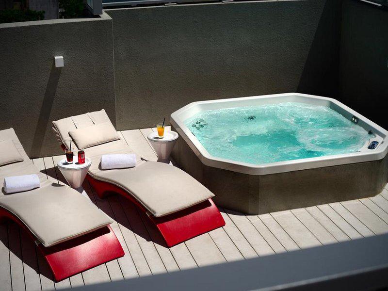 8419BBF19703C93DC7412A7710FDB73E