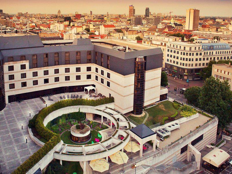 6FF06A5E1FEF8719A10D64FF7ADDD257