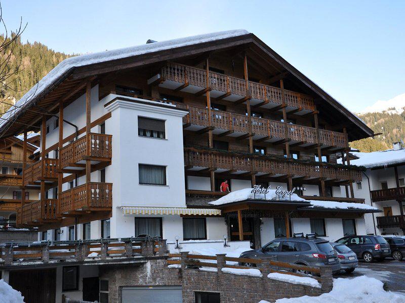 7990839C5615D565D3DA86A2DEECA5E9