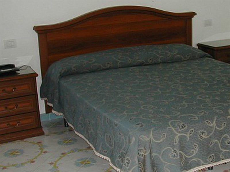 4F71F9791940EB2AFA483FDB2CC0CCFD