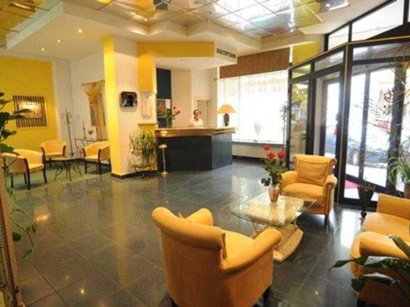 611A19E30F516BB7ED71CE0D12E6D80E