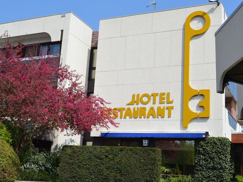 DB7AAE8ADDD8DF29D202D20FFAB862E9