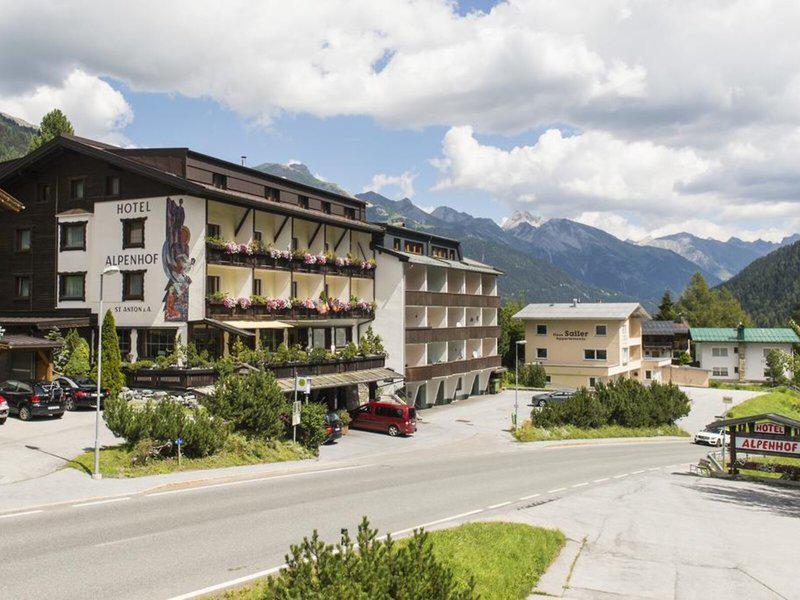 FC4EDD65D1AD3B5217BA7457D17C4F86